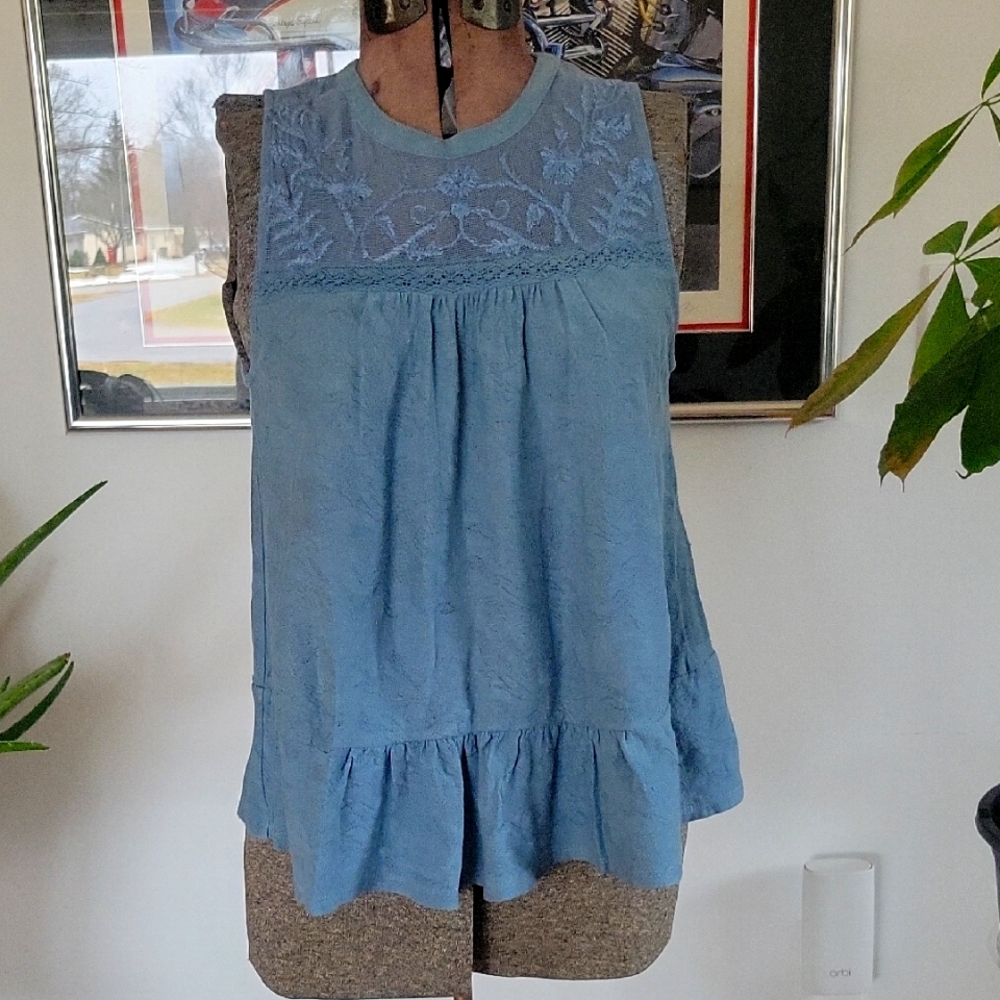 Lucky Brand Top Small Blue